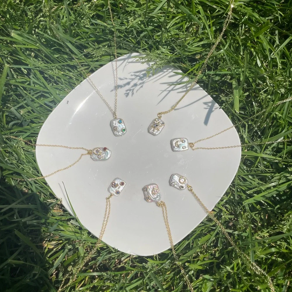 Gold necklace - Picture 2 of 2